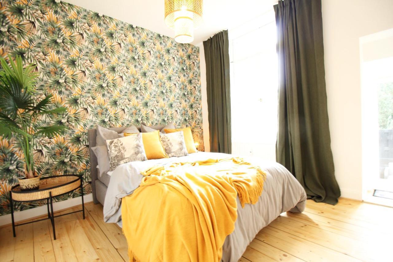Secret Hideaways Tropical Feeling Mit 2 Schlafzimmer Nahe City L Messe L Flughafen L Hbf Дуйсбург Экстерьер фото