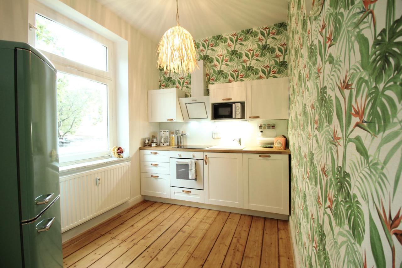 Secret Hideaways Tropical Feeling Mit 2 Schlafzimmer Nahe City L Messe L Flughafen L Hbf Дуйсбург Экстерьер фото